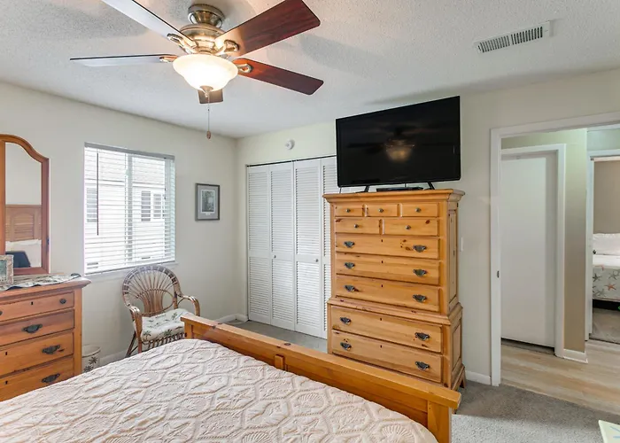 Resort-Style Condo In St Simons ~ 1 Mi To Pier!